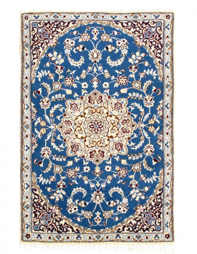 Canvello Fine Hand Knotted Persian Silk & Wool Nain Rug - 2'11'' X 4'6''
