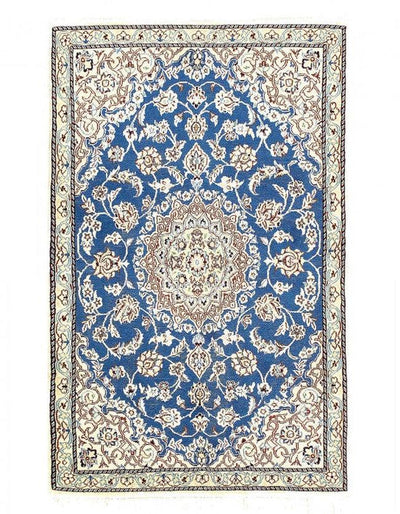Canvello Fine Hand Knotted Persian Silk & Wool Nain Rug - 2'9'' X 4'7''