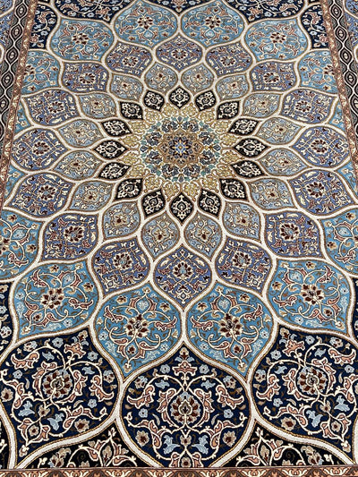 Canvello Fine Hand Knotted Silkroad Silk & Wool Isfahan Rug - 4'3'' X 6'4'' - Canvello