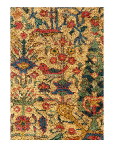 Fine Hand Knotted Turkish Hereke rug 5' X 9'