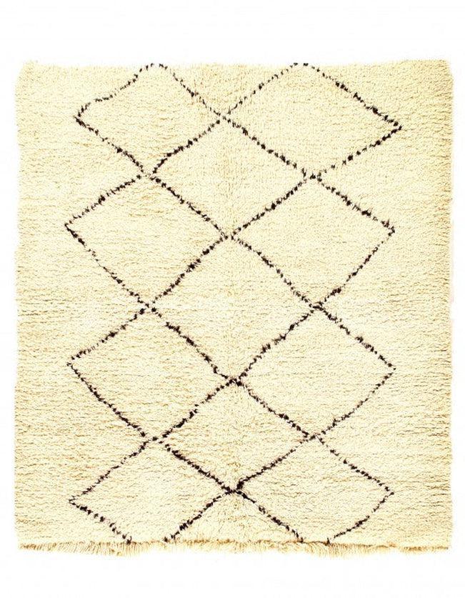 Fine Hand Knotted Vintage Moroccon rug 5'6'' X 6'