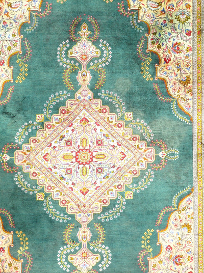 Canvello Green Silkroad Qum Pure Silk Rug - 4'2" X 6'6" - Canvello