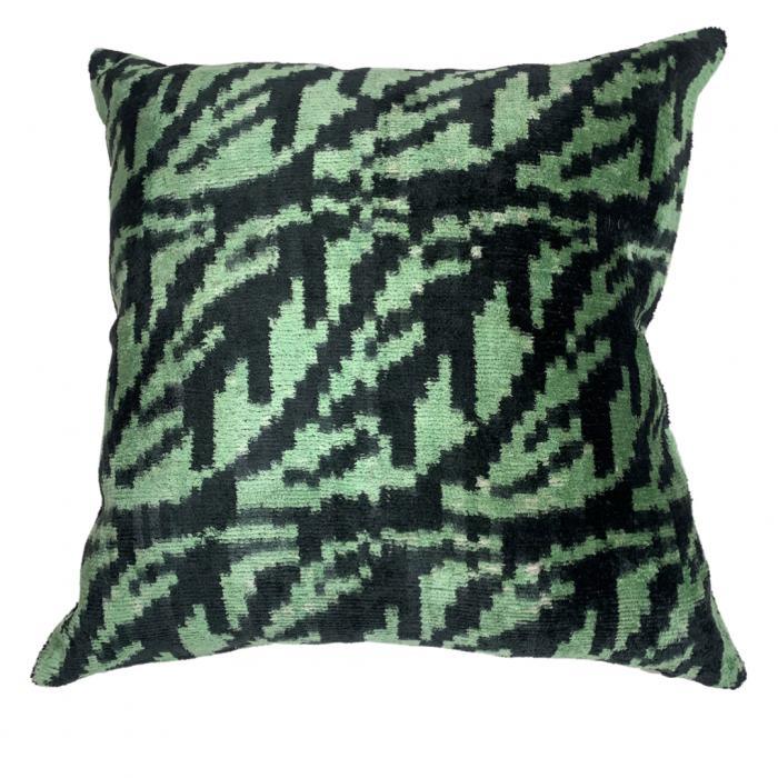 Canvello Green Turkish Silk Velvet Pillow - 16'' X 16''