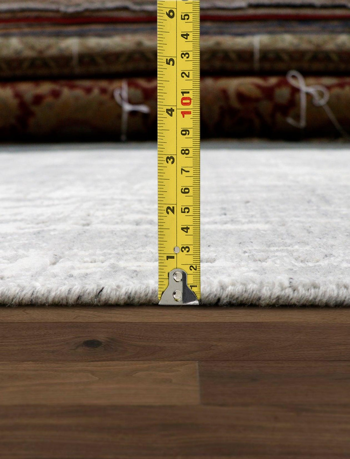 Canvello Hand - Loomed Bsilk & Wool Ivory Area Rug - 5'4" X 7'8" - Canvello