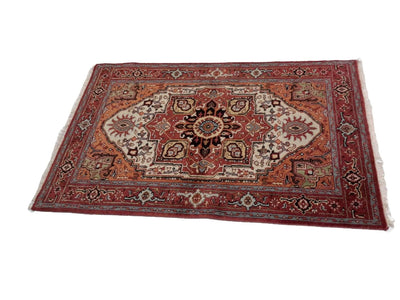 Canvello Hand Made Casual Medallion Indo Heriz Rug - 4'0'' X 5'11'' - Canvello