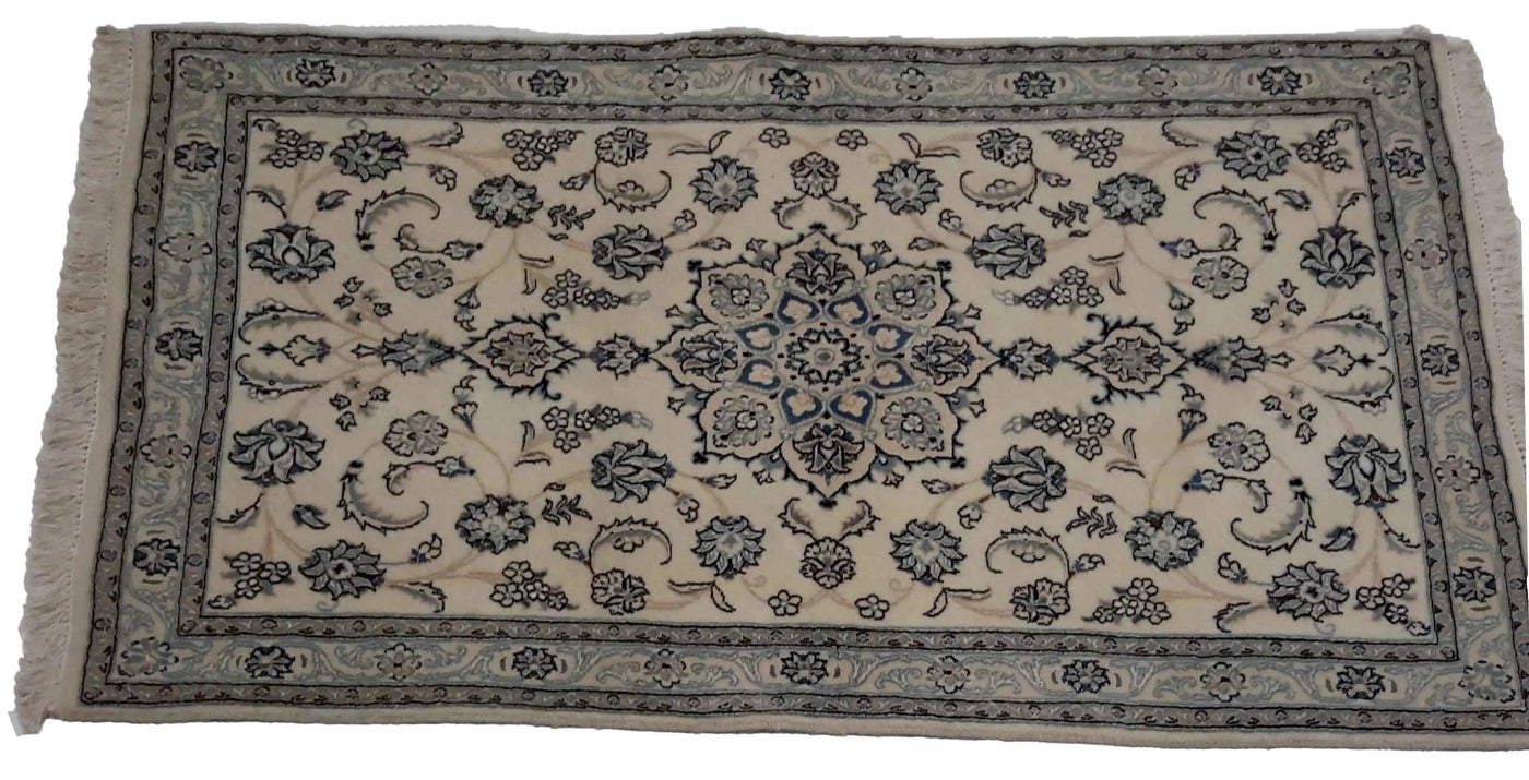 Hand Made Casual Nain 9 Line Medallion Beige Background Beige Border 100% Wool on Cotton - 2'11'' X 4'9''