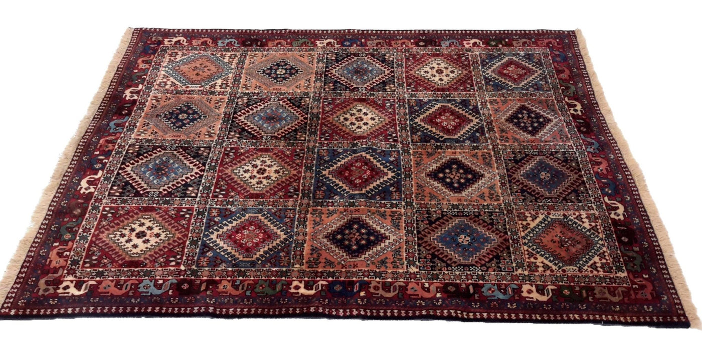 Canvello Hand Made Casual Panel Silkroad Yalameh Rug - 4'11'' X 6'3'' - Canvello