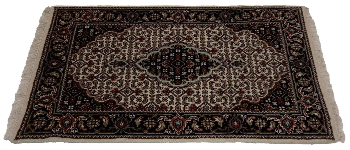 Canvello Hand Made Formal Medallion Indo Tabriz Rug - 2'0'' X 3'0'' - Canvello