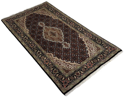 Canvello Hand Made Formal Medallion Indo Tabriz Rug - 5'5'' X 3'0'' - Canvello