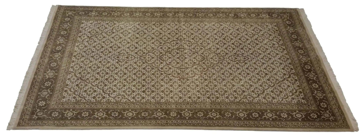 Canvello Hand Made Formal Medallion Indo Tabriz Rug - 6'0'' X 9'2'' - Canvello