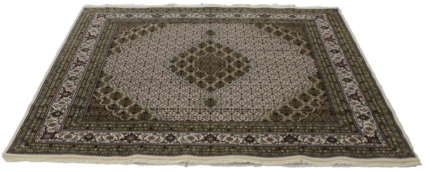 Canvello Hand Made Formal Medallion Indo Tabriz Rug - 7'11'' X 7'11'' - Canvello