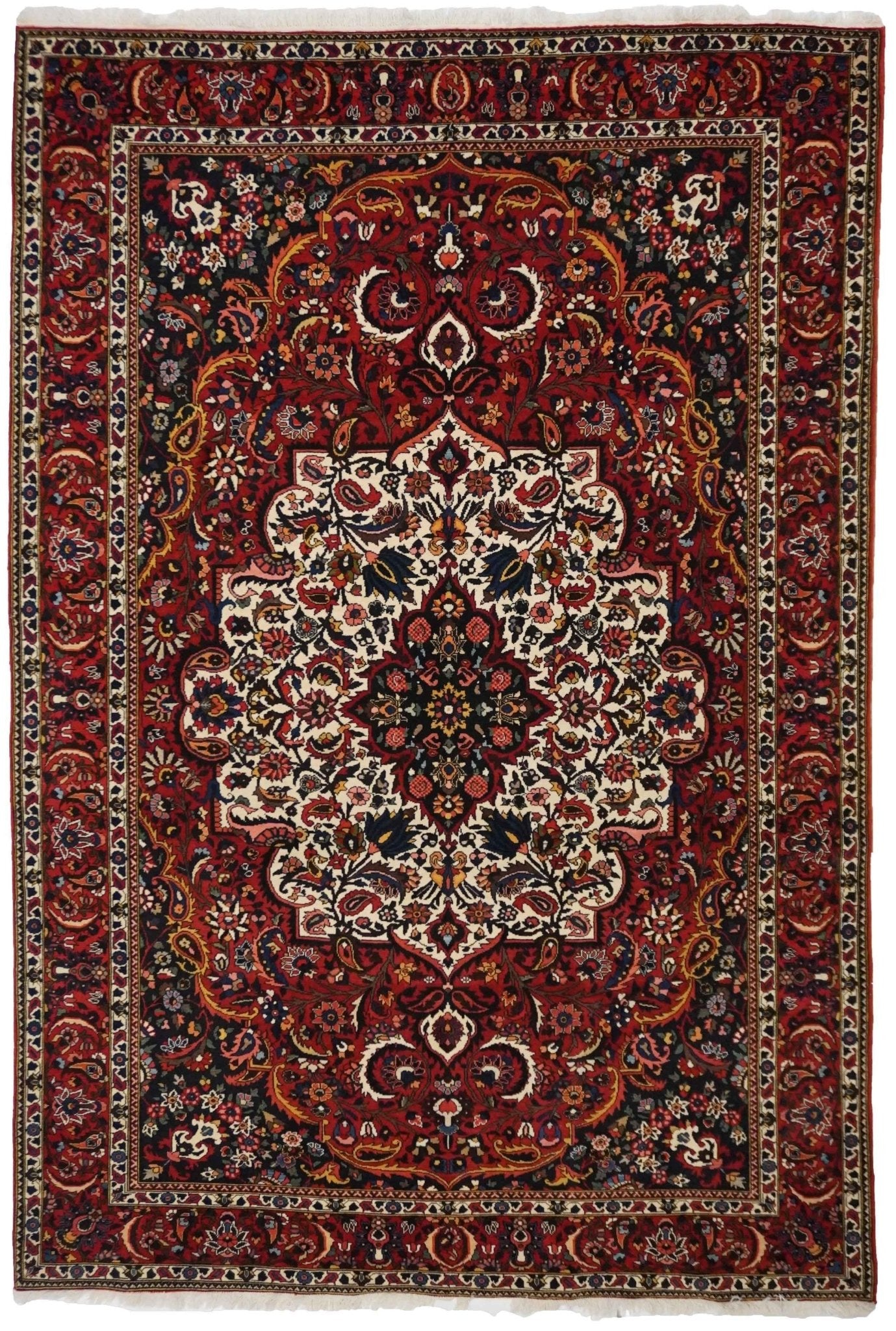 Canvello Hand Made Formal Medallion Silkroad Bakhtiary Rug - 6'10'' X 9'11'' - Canvello