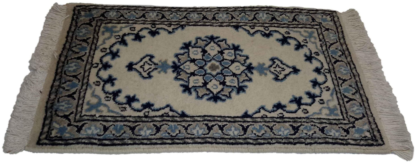 Canvello Hand Made Formal Medallion Silkroad Bidjar Rug - 1'0'' X 2'0'' - Canvello