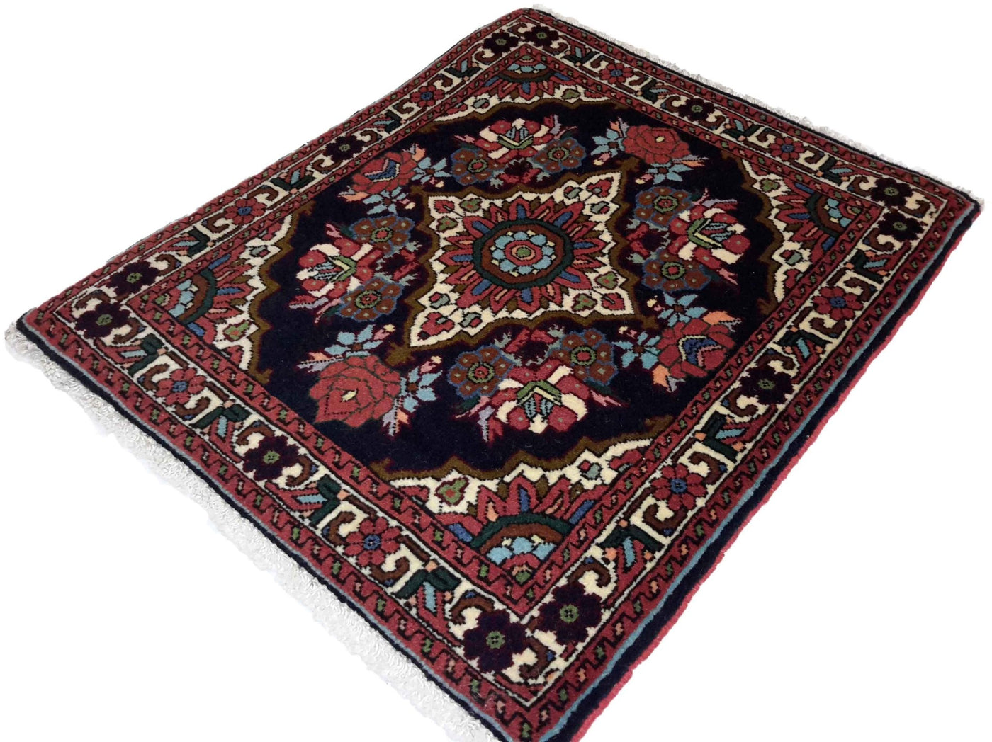 Canvello Hand Made Formal Medallion Silkroad Bidjar Rug - 1'8'' X 2'0'' - Canvello