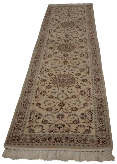 Canvello Hand Made Formal Medallion Silkroad Isfahan Rug - 2'7'' X 10'7'' - Canvello