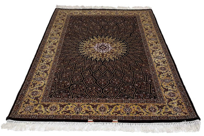 Canvello Hand Made Formal Medallion Silkroad Isfahan Rug - 4'5'' X 7'0'' - Canvello