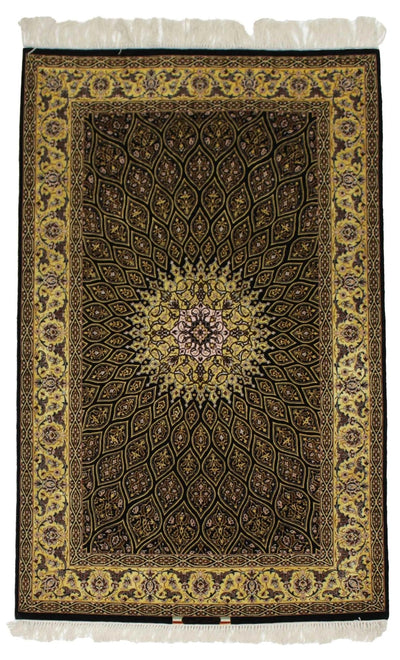 Canvello Hand Made Formal Medallion Silkroad Isfahan Rug - 4'5'' X 7'0'' - Canvello