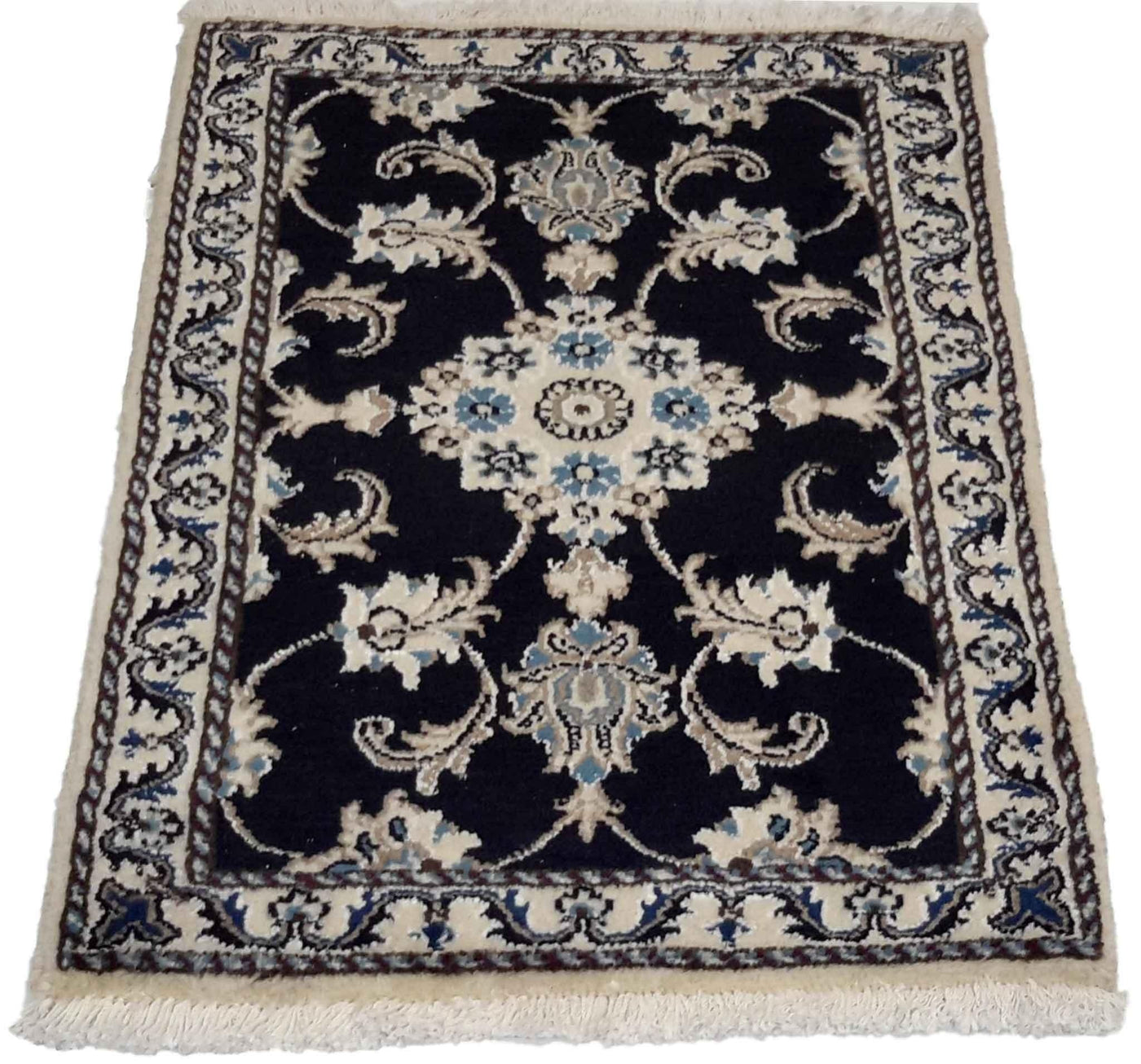 Canvello Hand Made Formal Medallion Silkroad Nain 12 Line Rug - 1'10'' X 3'0'' - Canvello