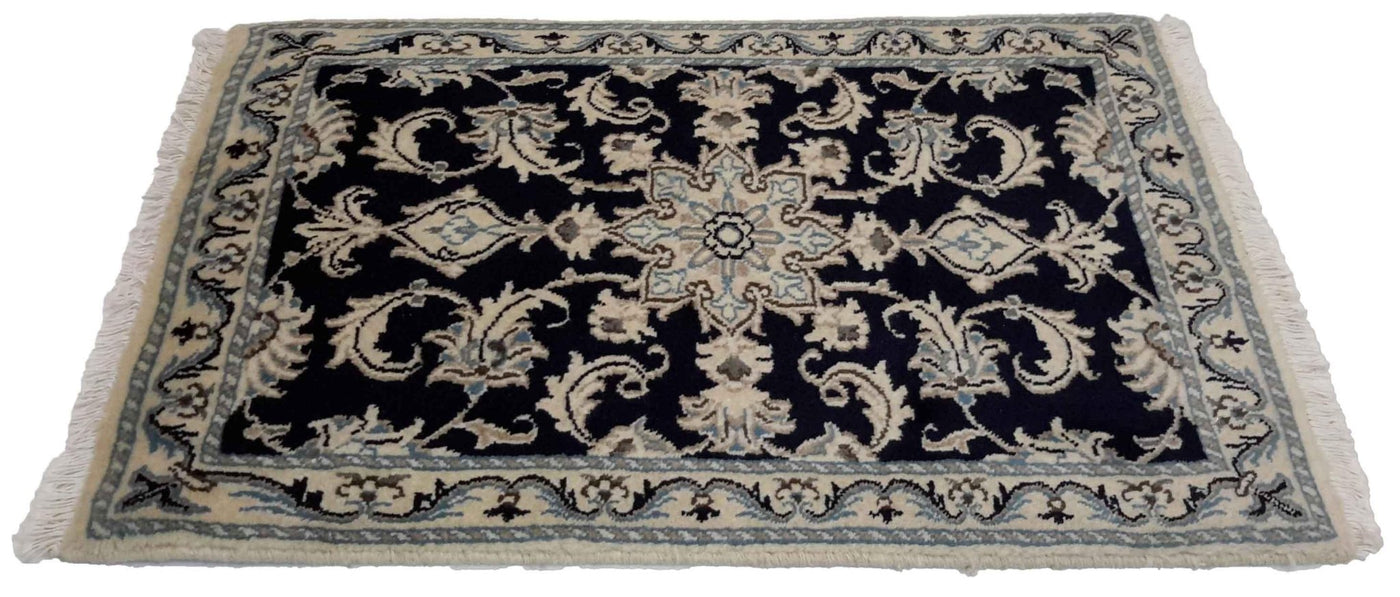 Canvello Hand Made Formal Medallion Silkroad Nain 12 Line Rug - 2'0'' X 2'10'' - Canvello