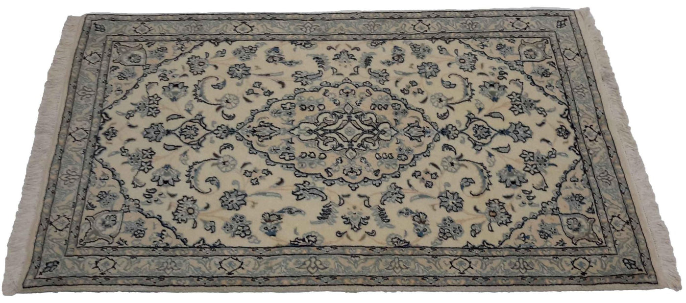 Canvello Hand Made Formal Medallion Silkroad Nain 4 Line Rug - 2'11'' X 4'8'' - Canvello