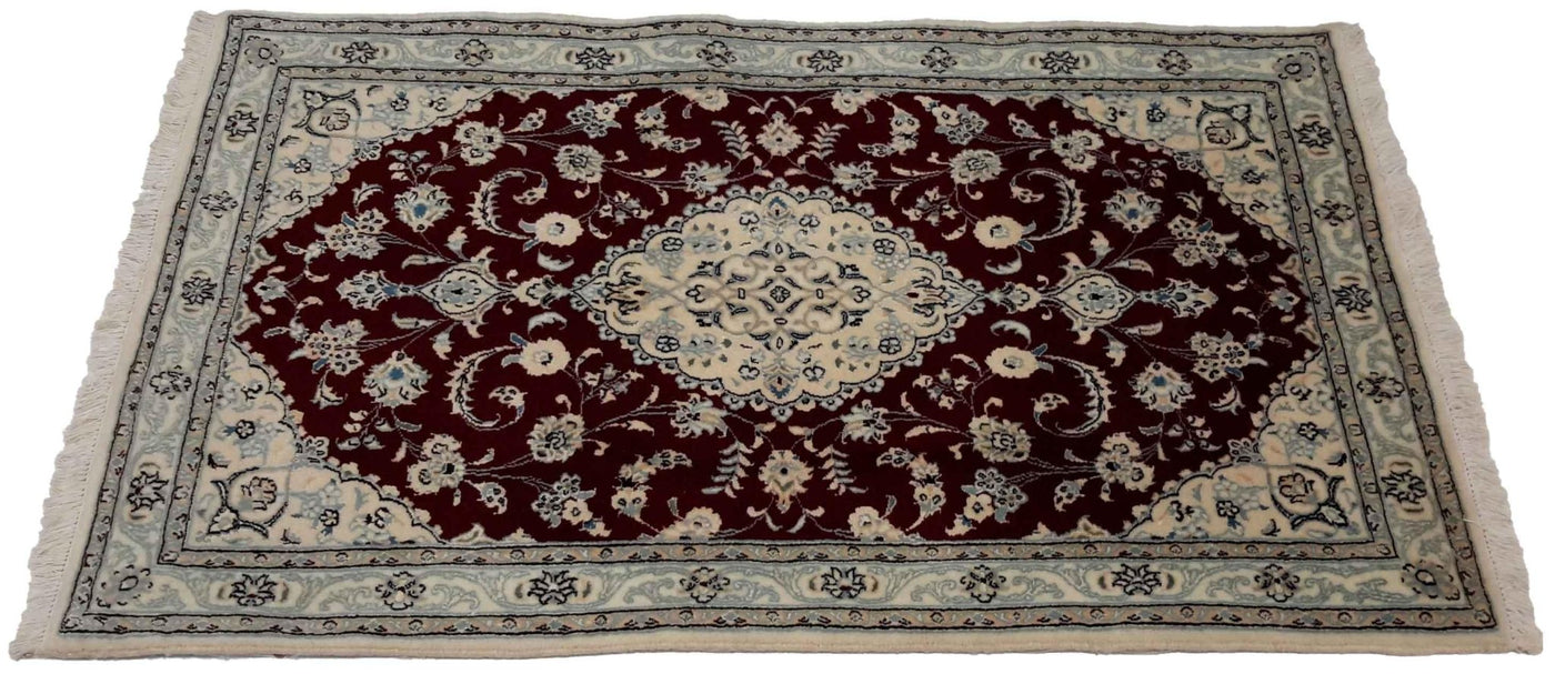 Canvello Hand Made Formal Medallion Silkroad Nain 9 Line Rug - 2'11'' X 4'9'' - Canvello