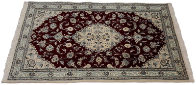 Canvello Hand Made Formal Medallion Silkroad Nain 9 Line Rug - 2'11'' X 4'9'' - Canvello