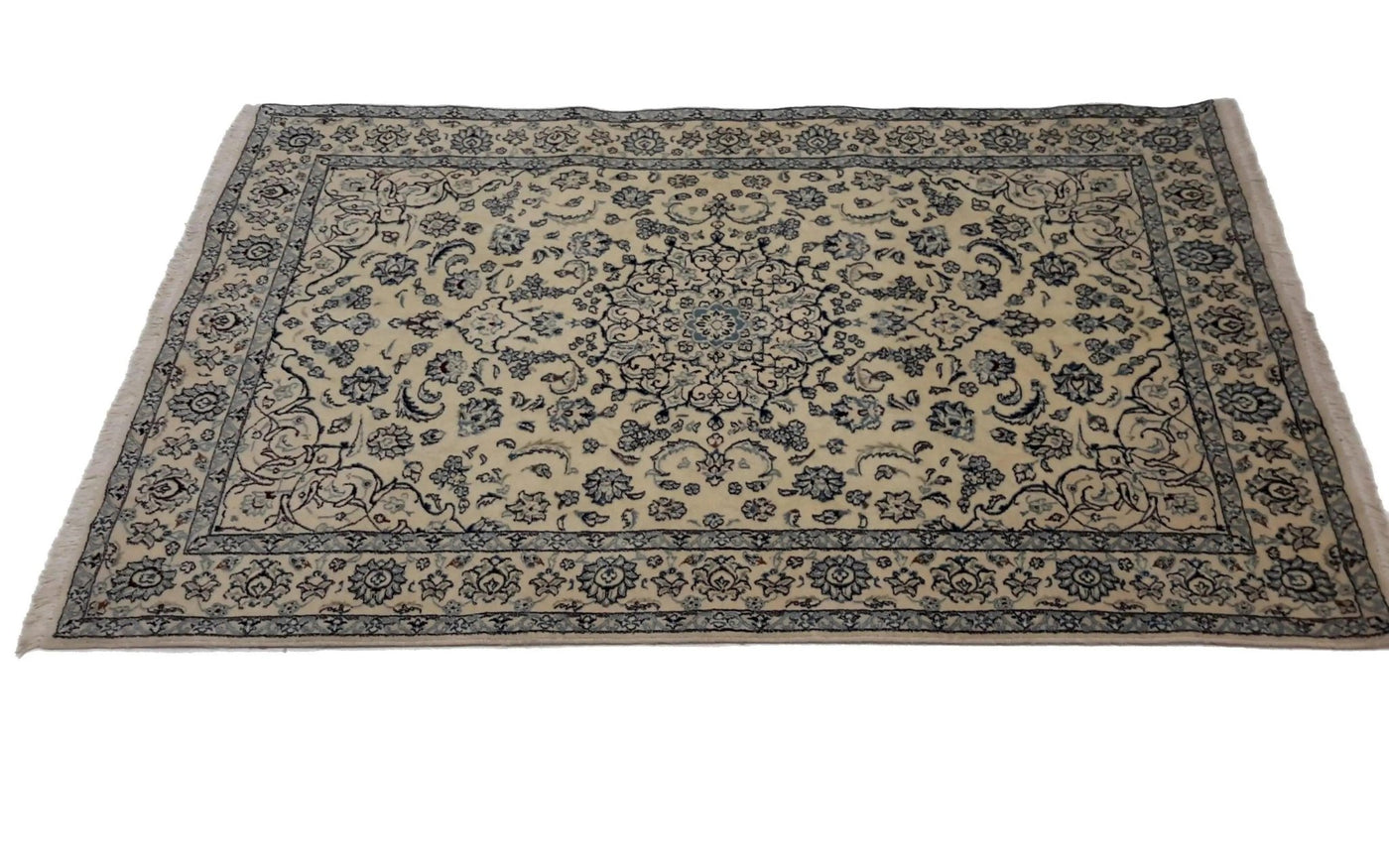 Canvello Hand Made Formal Medallion Silkroad Nain 9 Line Rug - 4'3'' X 6'8'' - Canvello