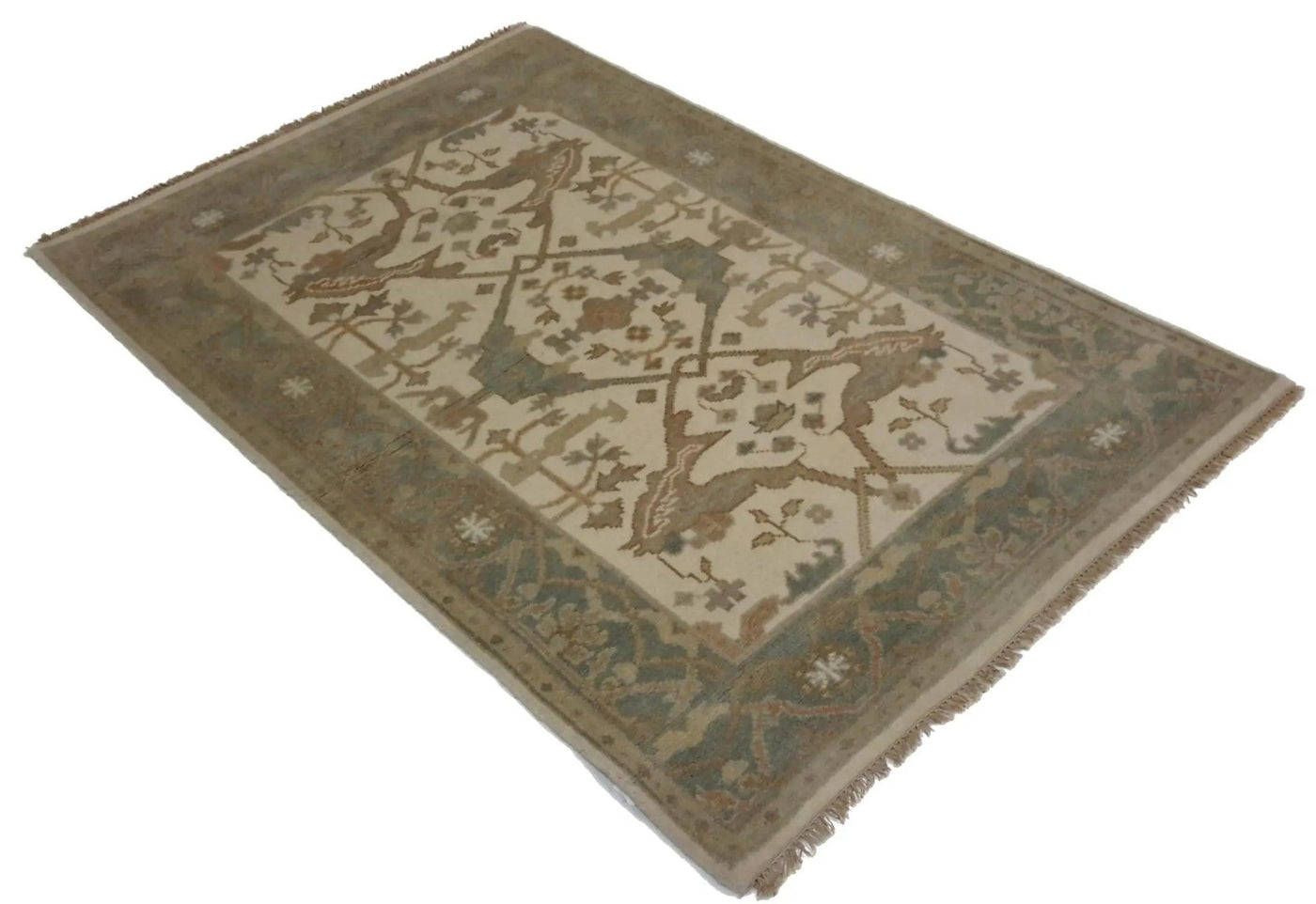 Canvello Hand Made Traditional All Over Indo Oushak Rug - 4'0'' X 6'0'' - Canvello