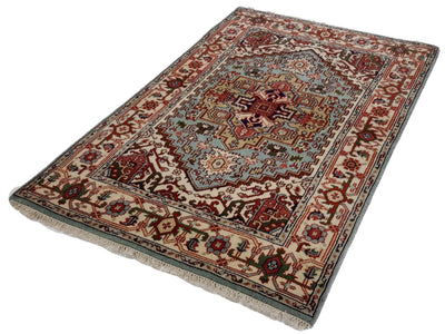 Canvello Hand Made Traditional Medallion Indo Rug - 4'1'' X 6'0'' - Canvello