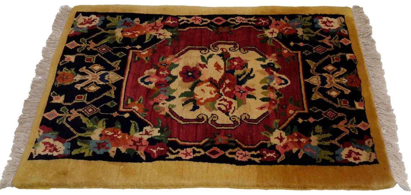 Canvello Hand Made Transitional Medallion Silkroad Bakhtiary Rug - 2'1'' X 2'11'' - Canvello