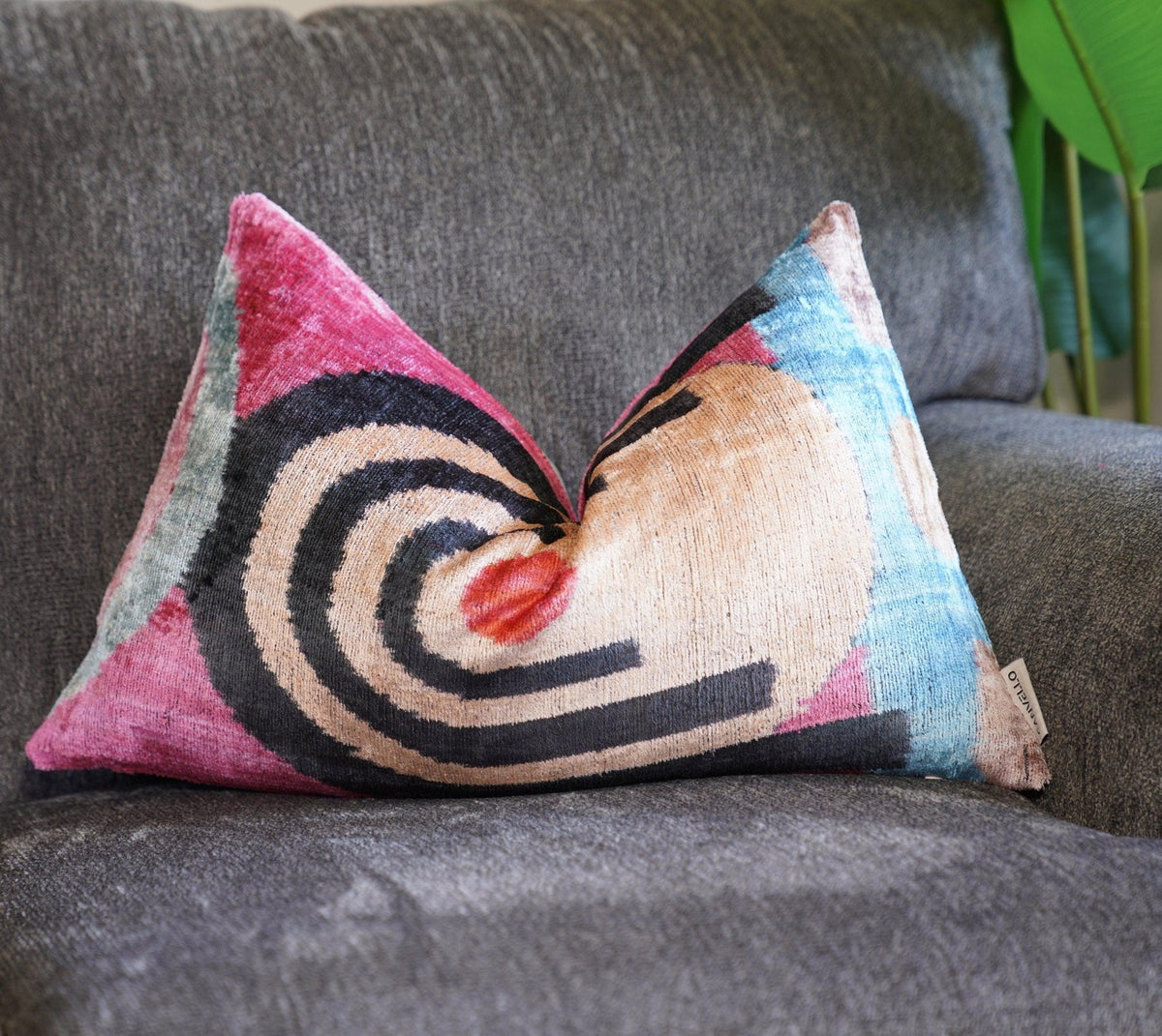 Canvello Handmade Abstract Beige and Blue Lumbar Throw Pillow - 16x24 in - Canvello