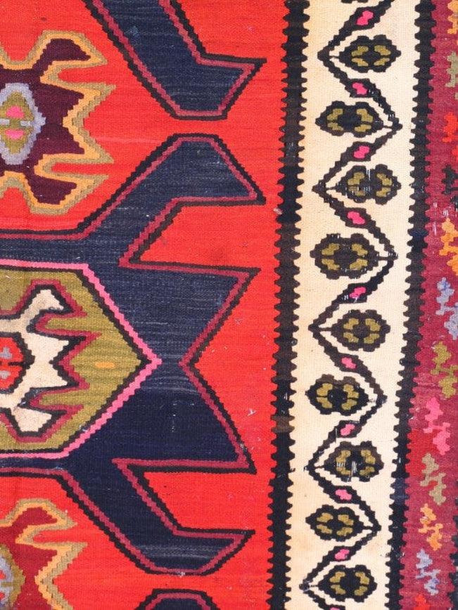 Canvello Handmade Antique Silkroad Shiraz Kilim Rug - 5'1" x 9'9" - Canvello