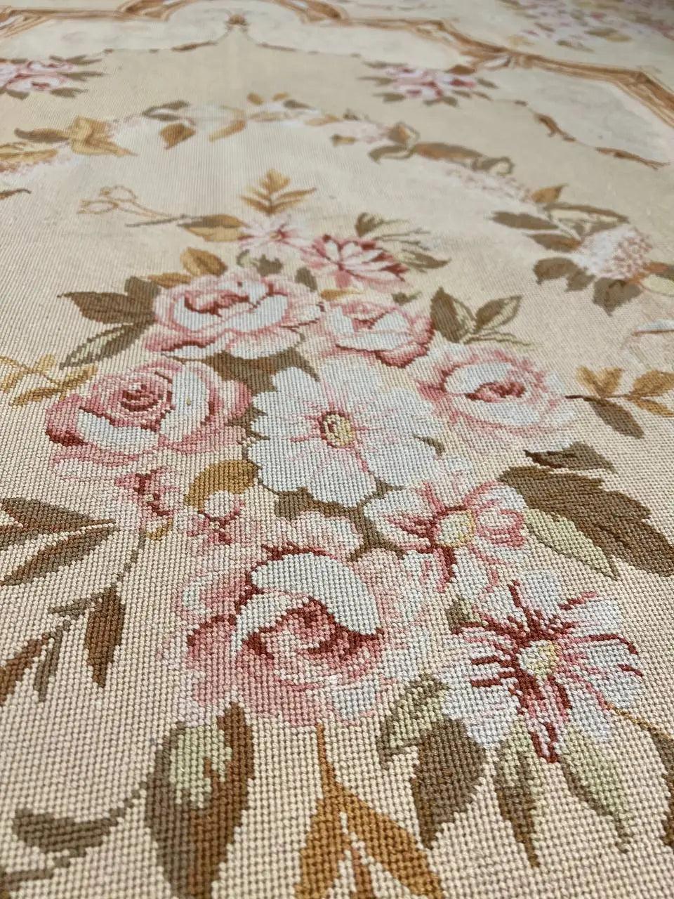 Canvello Handmade Beige Classic Aubusson Rug - 8'4" X 11'4" - Canvello