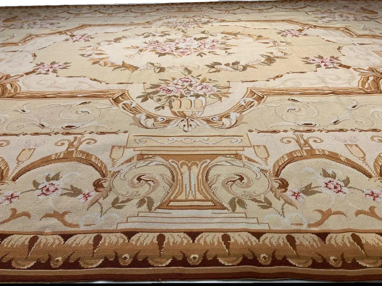 Canvello Handmade Beige Classic Aubusson Rug - 8'4" X 11'4" - Canvello