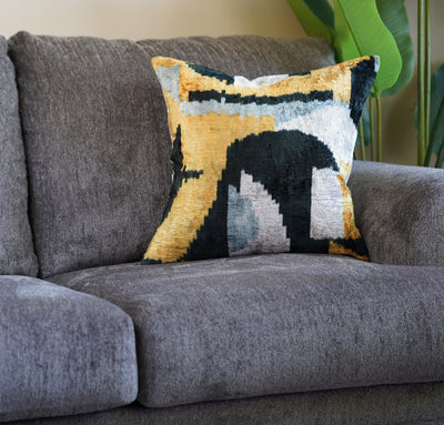 Canvello Handmade Black And Gold Throw Pillows | 18x18
