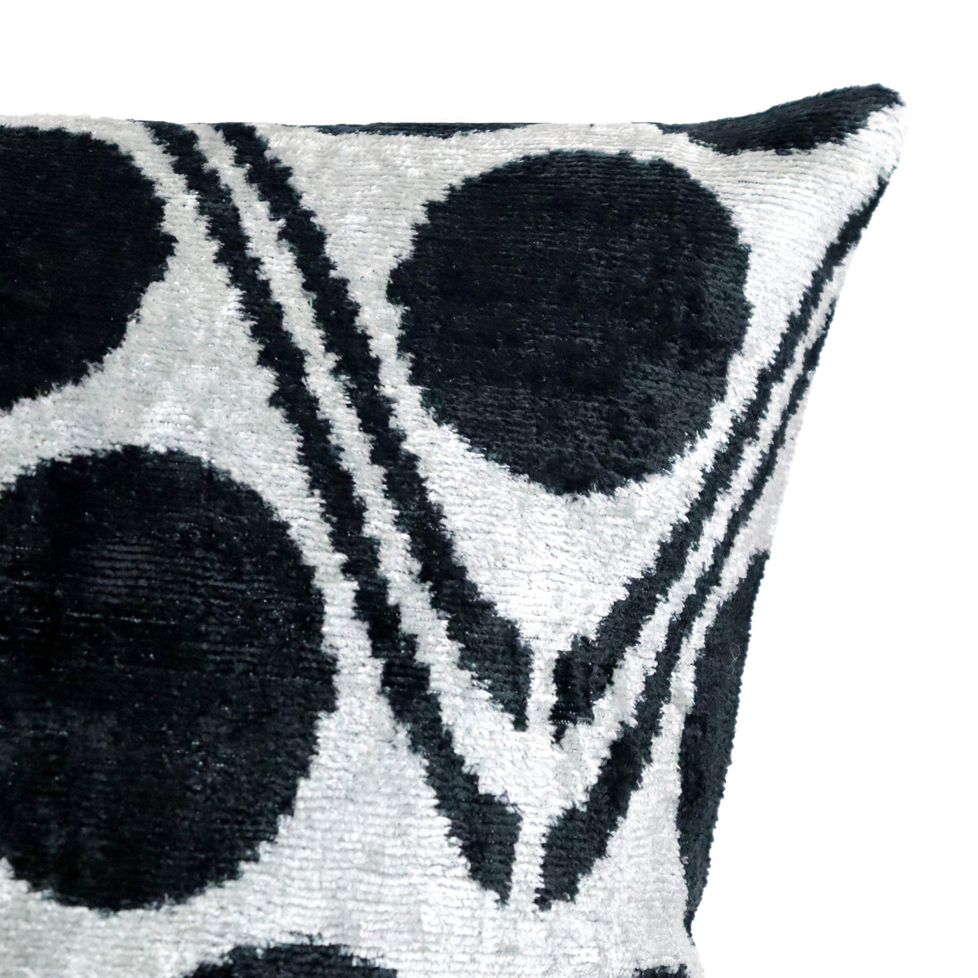 Canvello Handmade Black & White Velvet Throw Pillows - 20x20 - Canvello