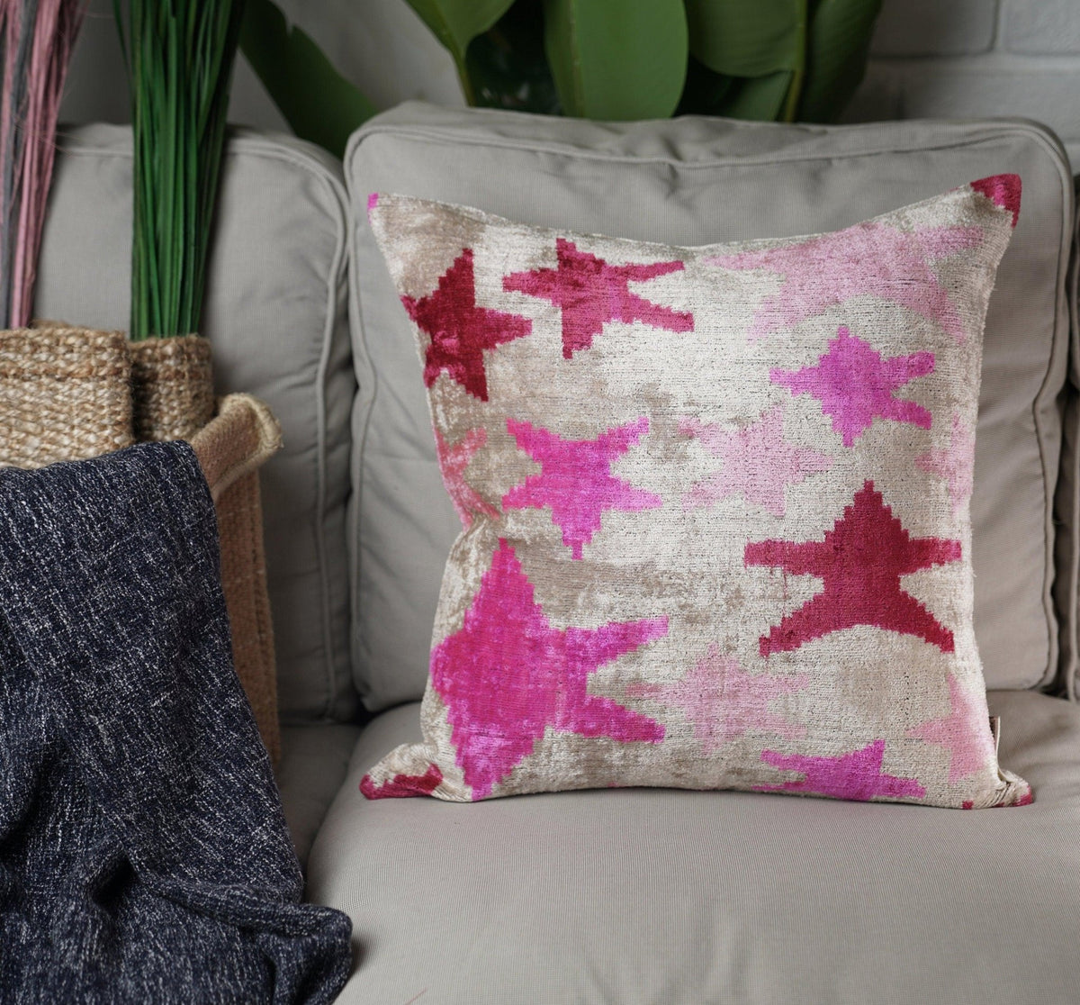 Canvello Handmade Blush Pink Decorative Pillow with Down Insert - 20"X20" - Canvello