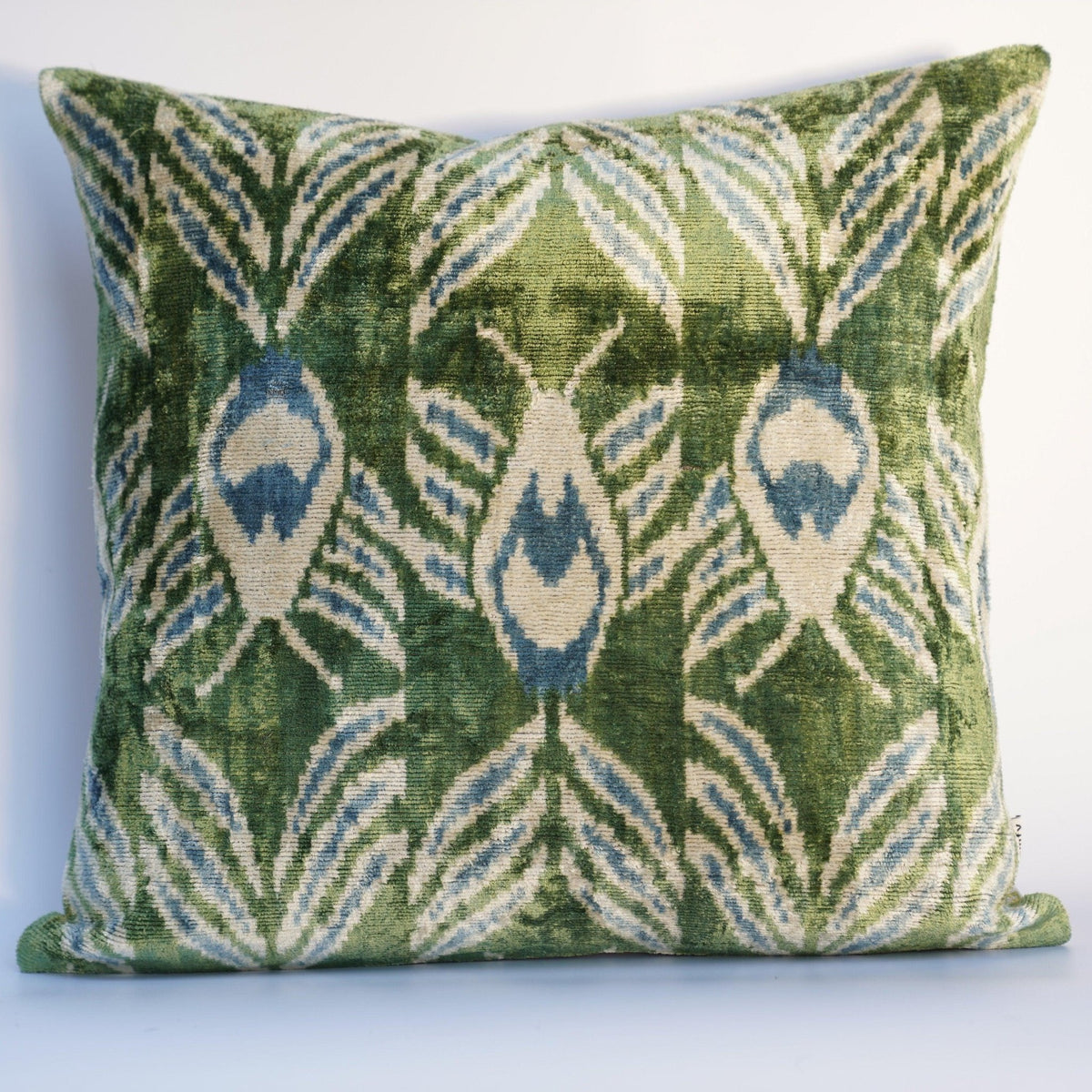 Canvello Handmade Green Pillows For Couch | 20 x 20 in (50 x 50 cm) - Canvello