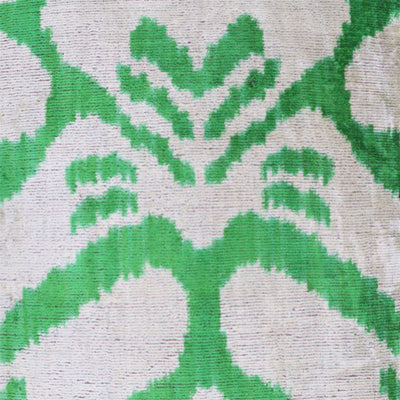 Canvello Handmade Green Velvet Throw Pillows - 16x24