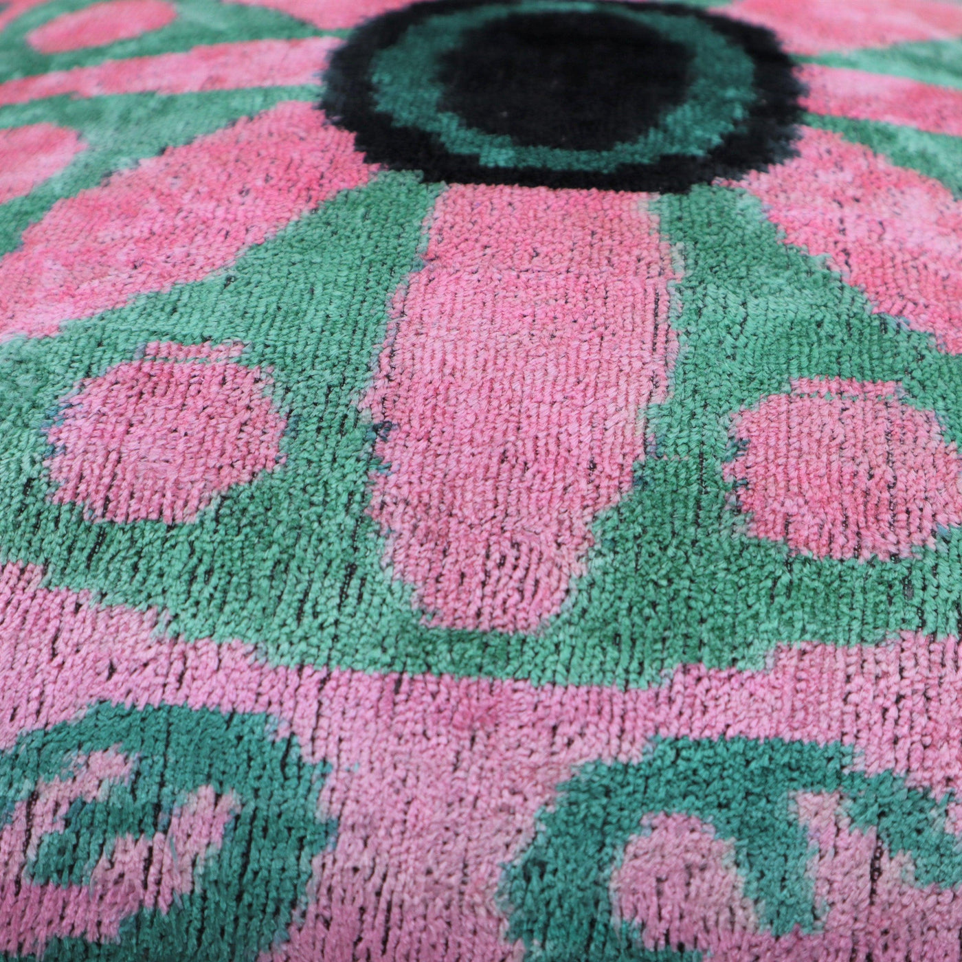 Canvello Handmade Velvet Green And Pink Pillow | 20 x 20 in (50 x 50 cm)