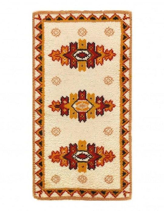 Canvello Ivory Fine Hand Knotted Moroccon Rug 2'3'' X 4'6''