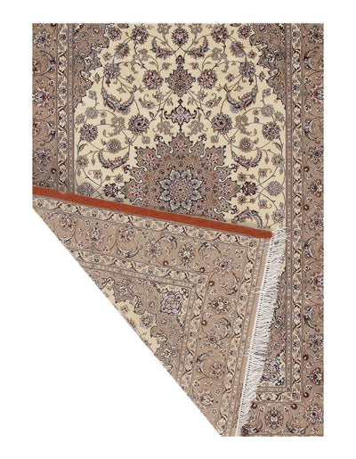 Canvello Ivory Isfahan Korker Wool & Silk Rug - 5'3"x7'11" - Canvello