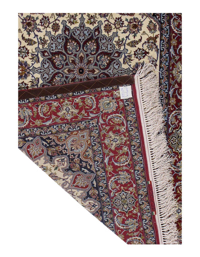 Ivory Persian Isfahan silk & wool Rug - 3'6" X 6'