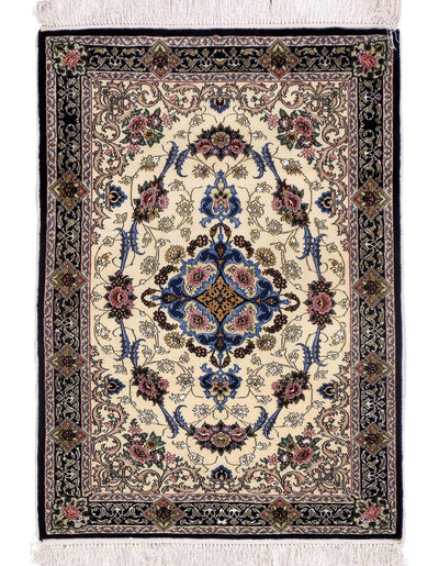 Canvello Ivory Silkroad silk & wool Isfahan Rug - 3'2" X 4'4" - Canvello