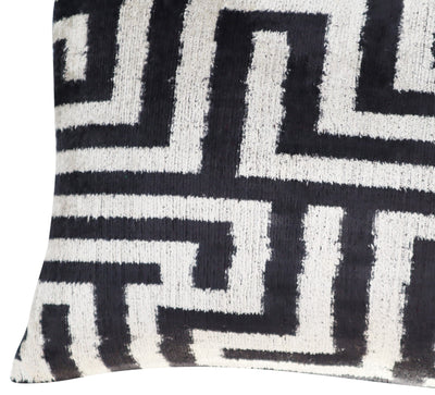 Canvello Luxury Decorative Black White Throw Pillow | 16 x 24 in (40 x 60 cm) - Canvello