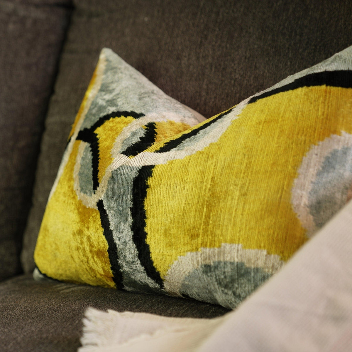 Canvello Luxury Decorative Yellow Gray Pillow With Down Insert - 16x24 in - Canvello