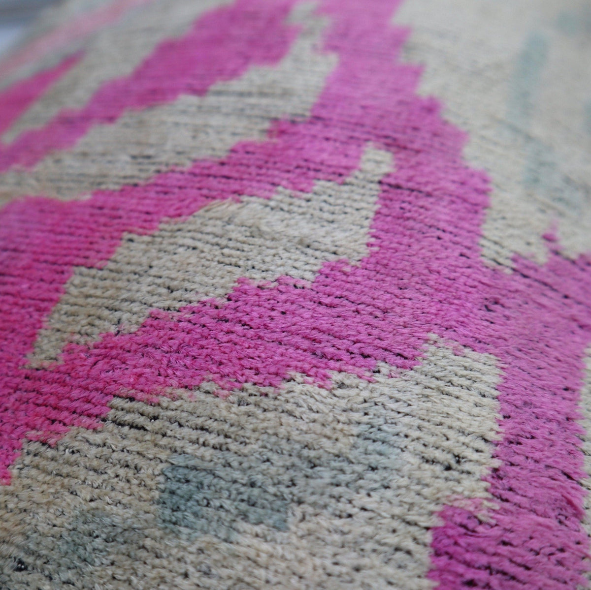 Canvello Luxury Pink Velvet Throw Pillows - 16x24 - Canvello