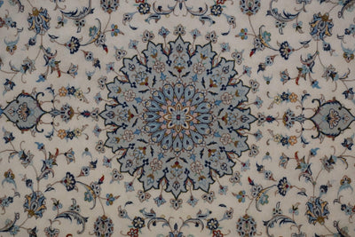 Canvello Medallion Kashan Green And Beige Rugs - 8'3'' X 11'6'' - Canvello