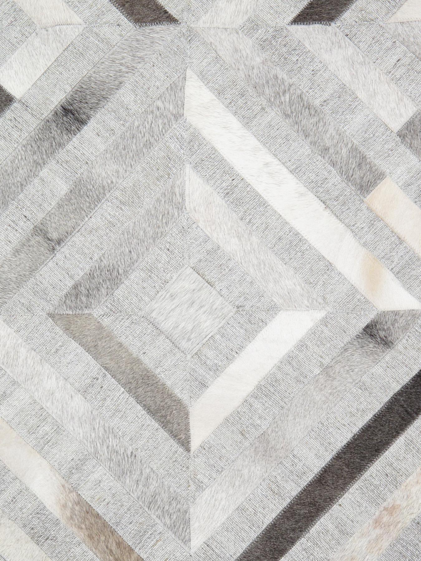 Canvello Modern Geometric Silver Cowhide Rug - 4' X 6' - Canvello