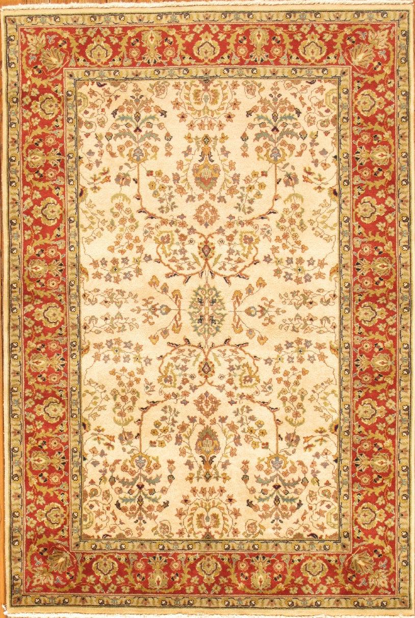 Canvello Sarouk Hand - Knotted Lamb's Wool Area Rug - 4'1" X 5'11" - Canvello